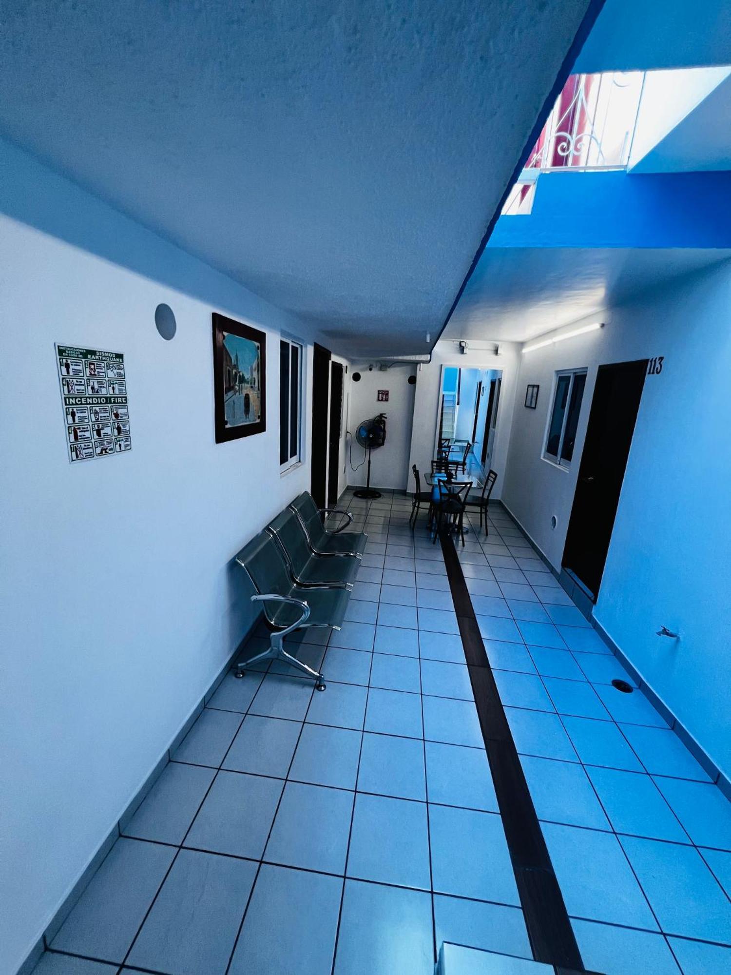 Hotel En Guadalajara Posada Mi Rey Ngoại thất bức ảnh